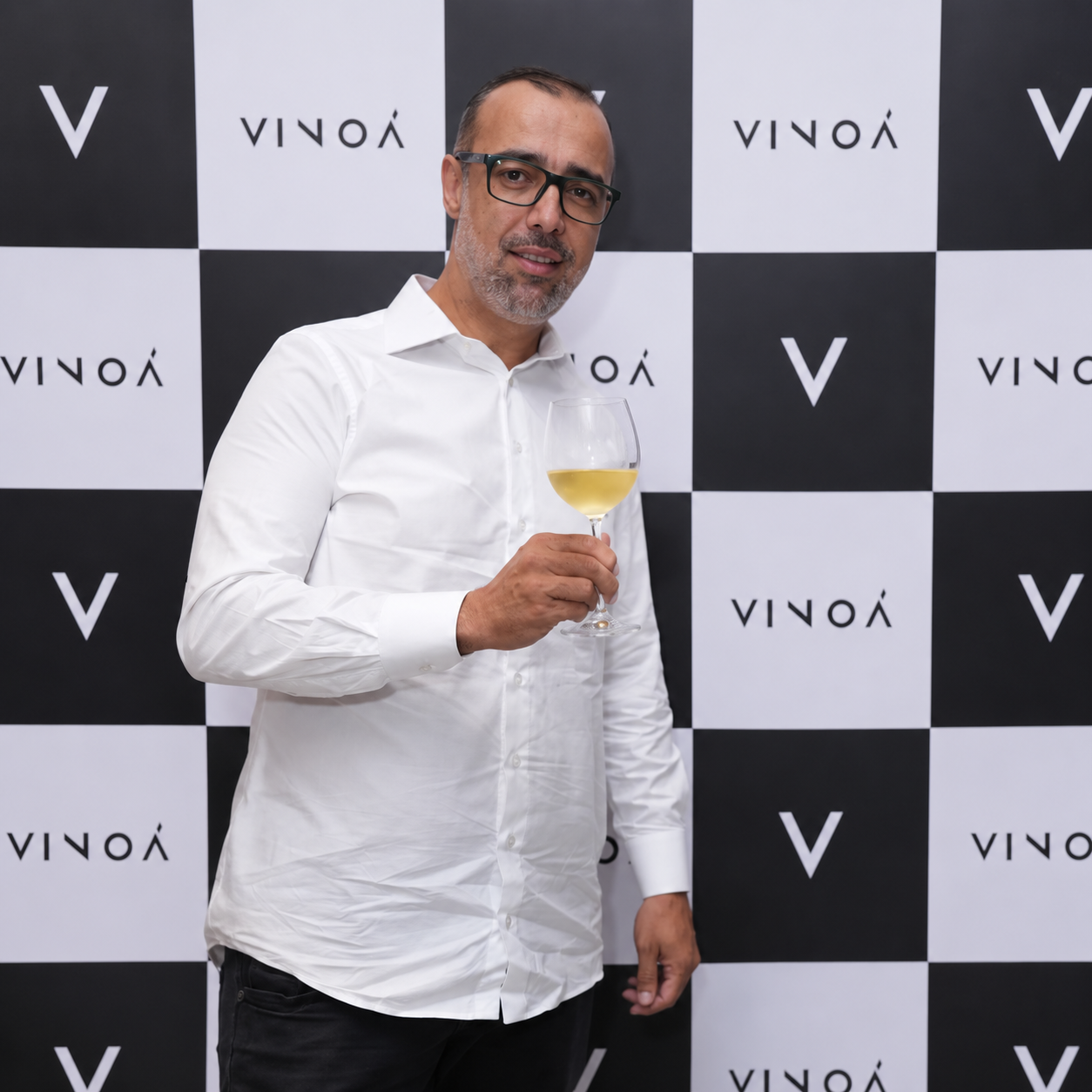 Mauro Souza — Sommelier